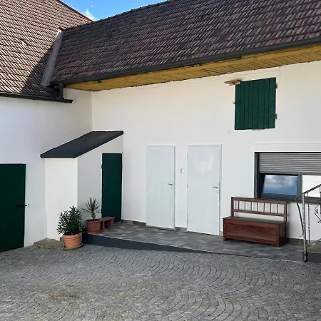 Haus Crisan- Garconniere Apartment *